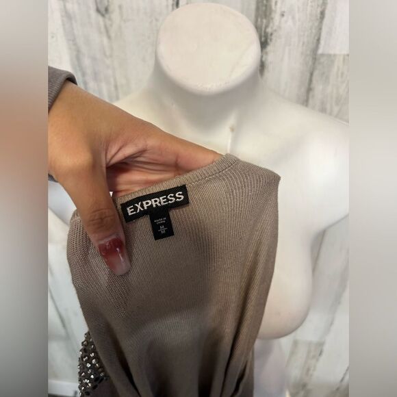 Brown sweater  - Picture 3 of 7